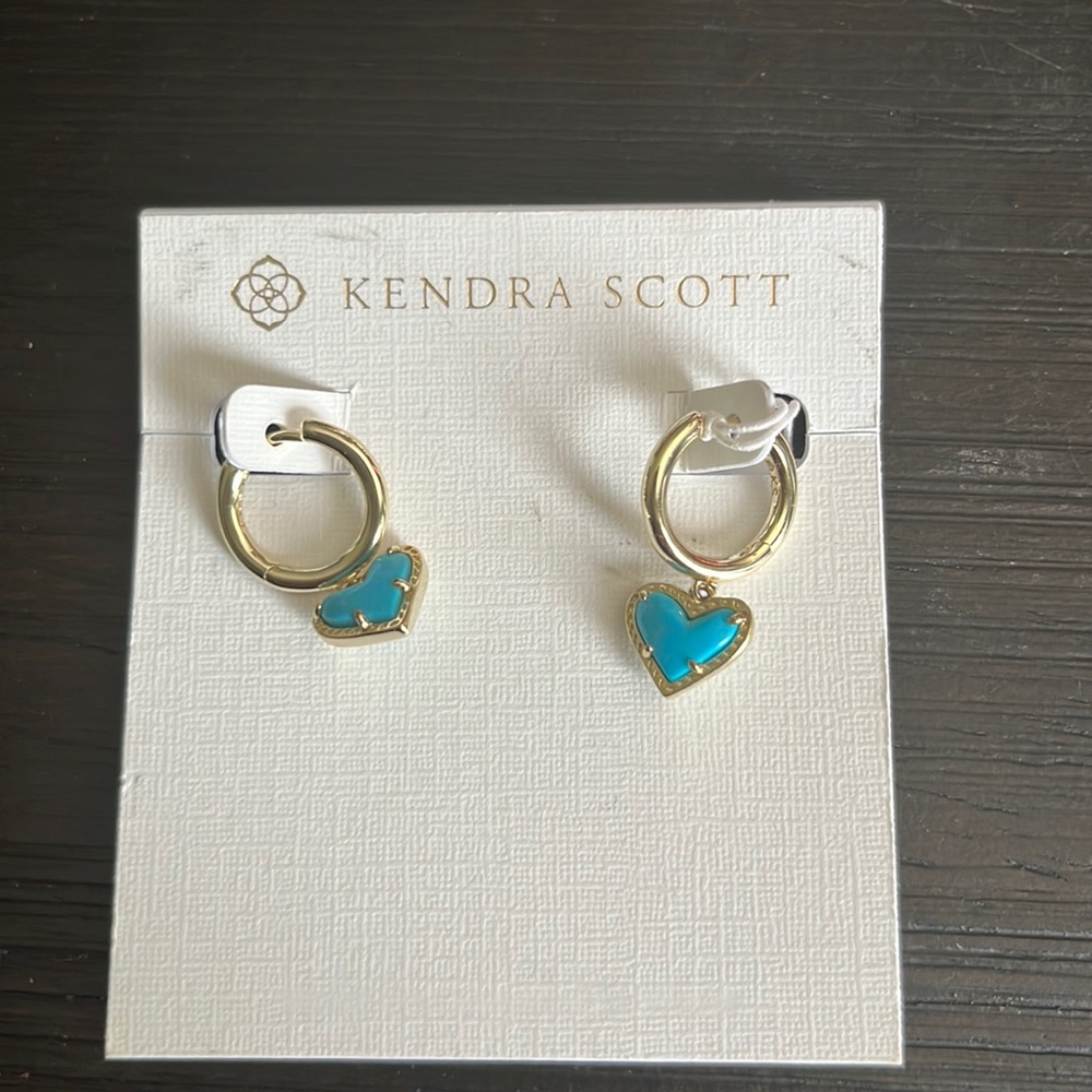 Kendra Scott errings